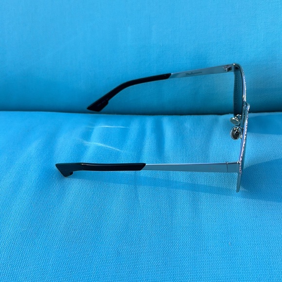 BNIB Christian Dior Sunglasses - Picture 5 of 10